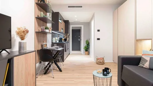 Apartments in Milano Zona 2 - Stazione Centrale, Gorla, Turro, Greco, Crescenzago - photo 3
