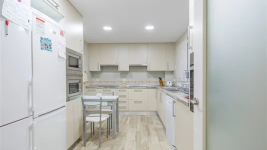 Rooms in Madrid Centro - photo 4