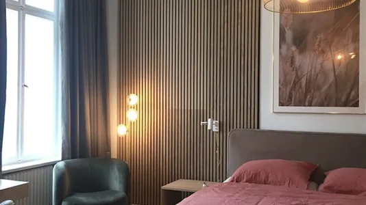 Apartments in Berlin Charlottenburg-Wilmersdorf - photo 8