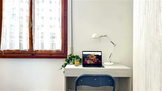 Rooms in Florence - photo 3