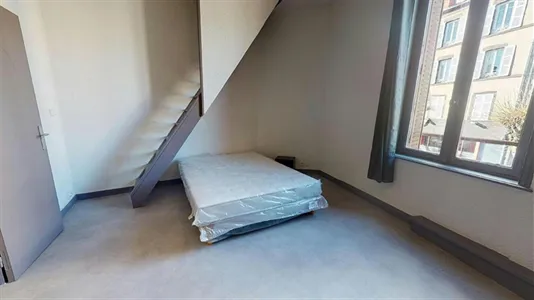 Rooms in Clermont-Ferrand - photo 2