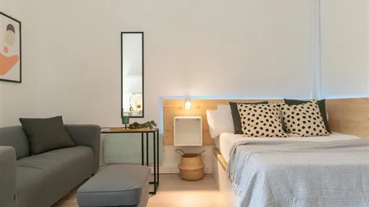 Rooms in Madrid Chamberí - photo 5