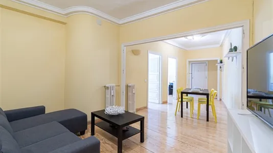 Rooms in Madrid Chamartín - photo 10