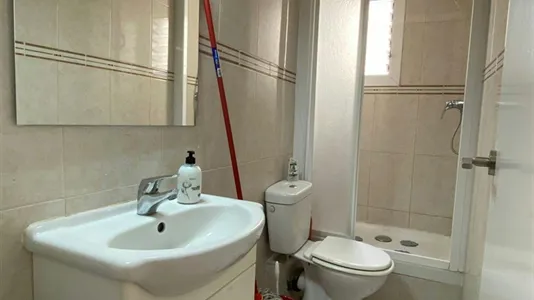 Rooms in L'Hospitalet de Llobregat - photo 9