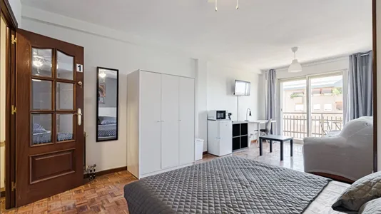 Rooms in Alcalá de Henares - photo 10