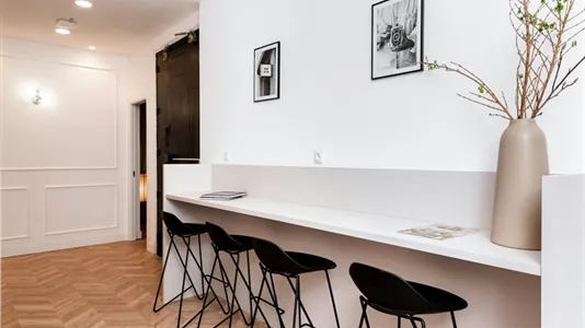 Rooms in Madrid Centro - photo 10