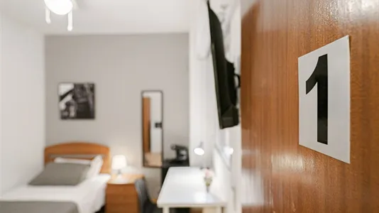 Rooms in Alcalá de Henares - photo 6
