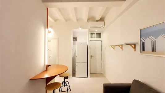 Apartments in Barcelona Ciutat Vella - photo 5