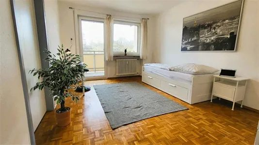 Rooms in Augsburg - photo 2