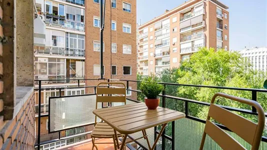 Rooms in Madrid Tetuán - photo 4