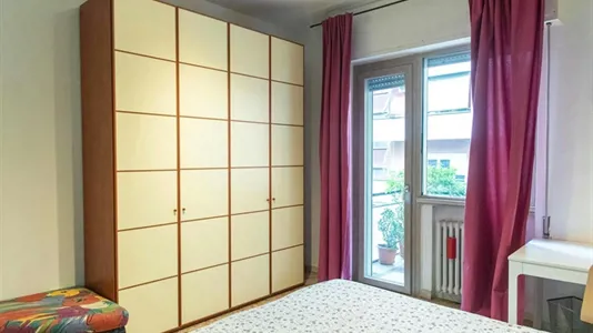 Rooms in Roma Municipio V – Prenestino/Centocelle - photo 2
