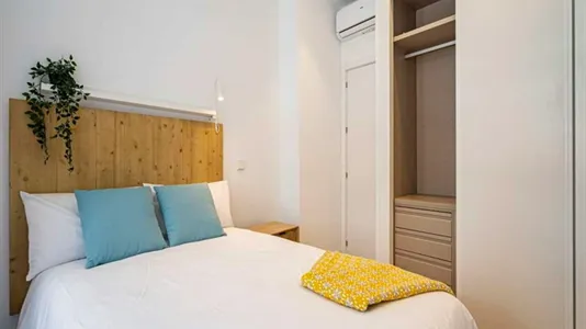 Rooms in Madrid Chamberí - photo 4