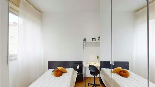 Rooms in Milano Zona 7 - Baggio, De Angeli, San Siro - photo 2