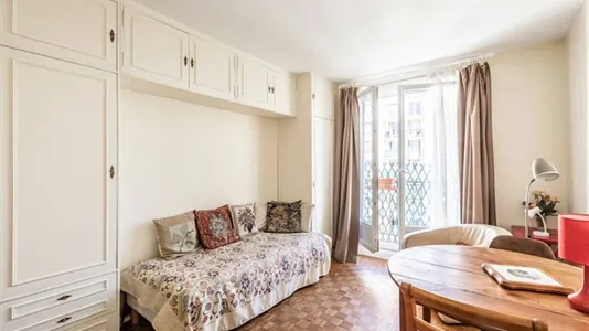 Apartments in Paris 15ème arrondissement - photo 3