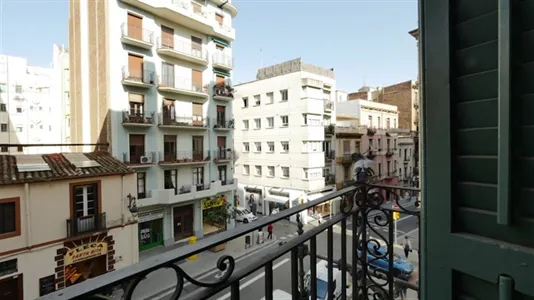 Rooms in Barcelona Gràcia - photo 4