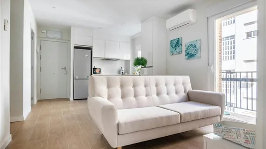 Apartments in El Fontanal - photo 3