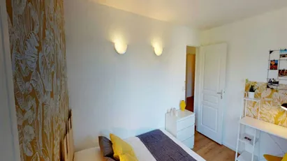 Room for rent in Nanterre, Île-de-France