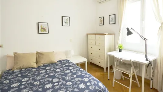 Rooms in Madrid Centro - photo 5