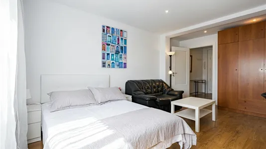 Rooms in Guadalajara - photo 4