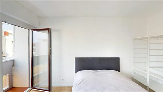 Rooms in Saint-Julien-en-Genevois - photo 5