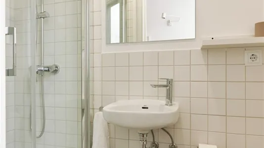 Apartments in Madrid Centro - photo 6