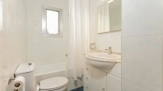 Rooms in Valencia Extramurs - photo 8