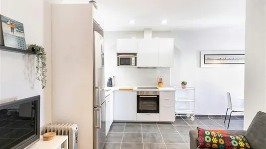 Apartments in Barcelona Sants-Montjuïc - photo 6