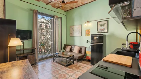 Apartments in Barcelona Eixample - photo 4