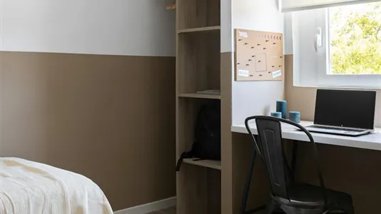 Rooms in Getafe - photo 8
