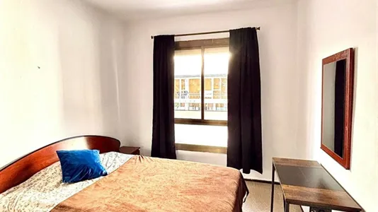 Rooms in Barcelona Sant Martí - photo 4