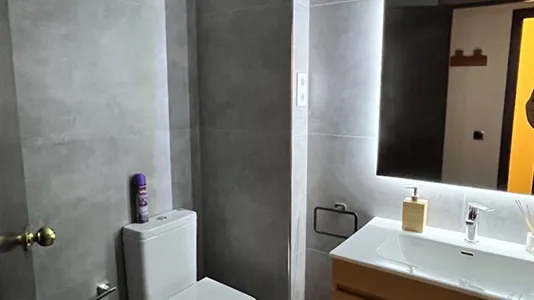 Rooms in Barcelona Sants-Montjuïc - photo 6