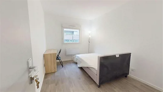 Rooms in Lyon - photo 2