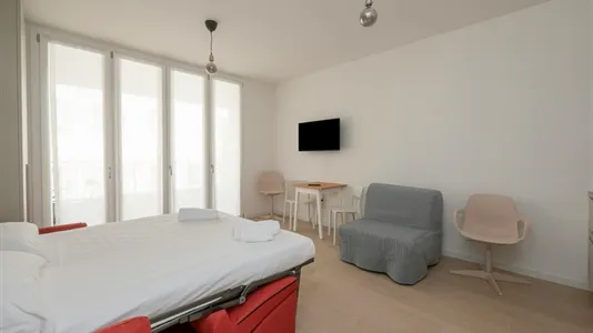 Apartments in Milano Zona 6 - Barona, Lorenteggio - photo 4