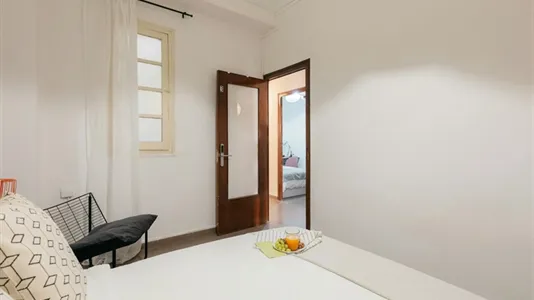 Rooms in Valencia Extramurs - photo 5