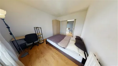 Room for rent in Dijon, Bourgogne-Franche-Comté