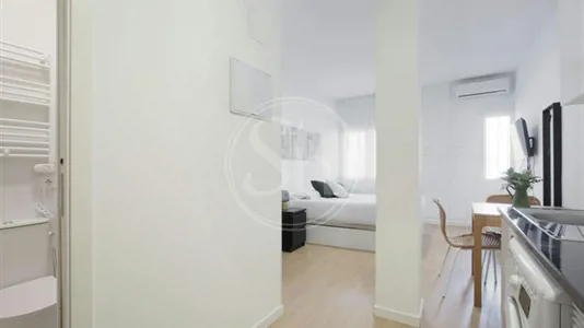 Apartments in Madrid Ciudad Lineal - photo 3
