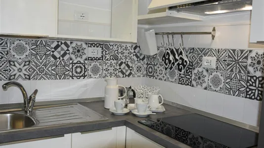 Rooms in Roma Municipio VI – Roma Delle Torri - photo 5