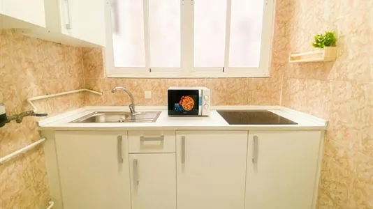 Rooms in Granada - photo 6