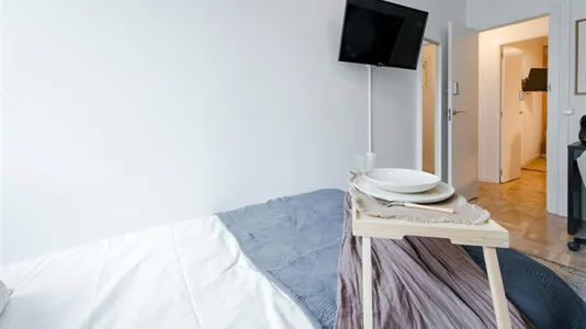 Rooms in Madrid Tetuán - photo 4