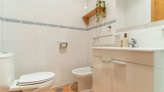 Rooms in Madrid Tetuán - photo 10