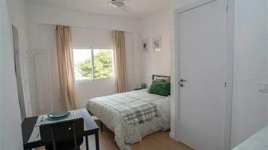 Rooms in Godelleta - photo 9