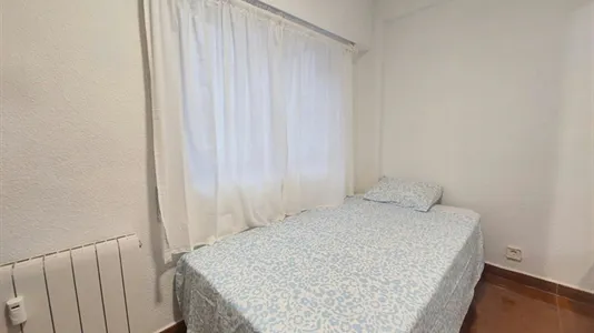 Rooms in Alcalá de Henares - photo 2