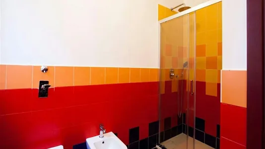 Rooms in Milano Zona 8 - Fiera, Gallaratese, Quarto Oggiaro - photo 7