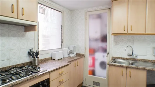 Rooms in Barcelona Gràcia - photo 4