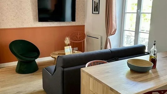 Apartments in Angoulême - photo 10