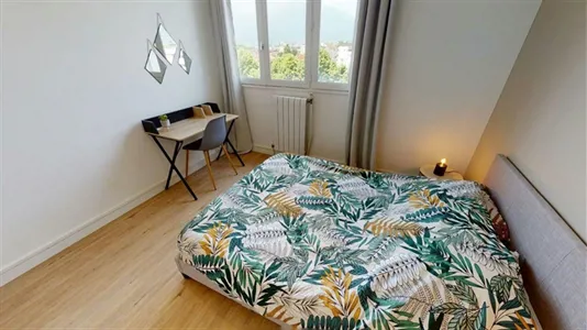 Rooms in Grenoble - photo 2