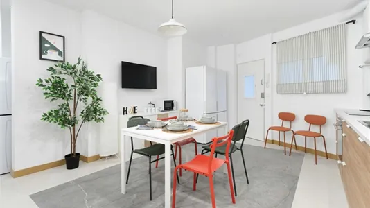 Rooms in Madrid Chamberí - photo 8