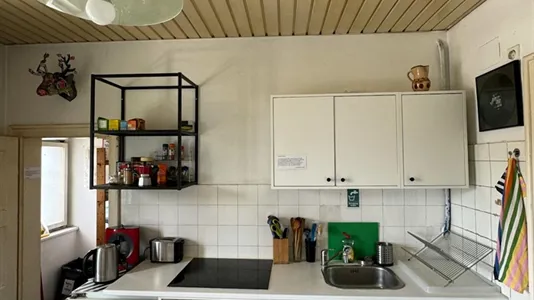 Rooms in Besnica - photo 9