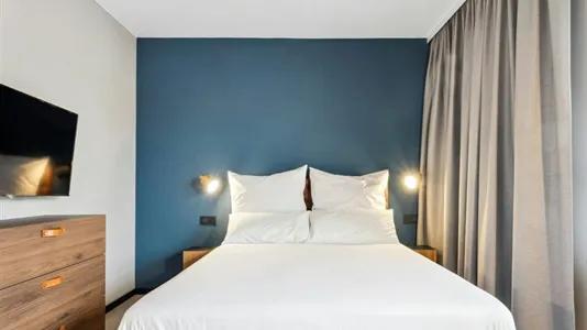 Apartments in Berlin Lichtenberg - photo 4