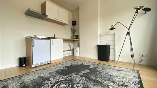 Rooms in Location is not specified - photo 1
